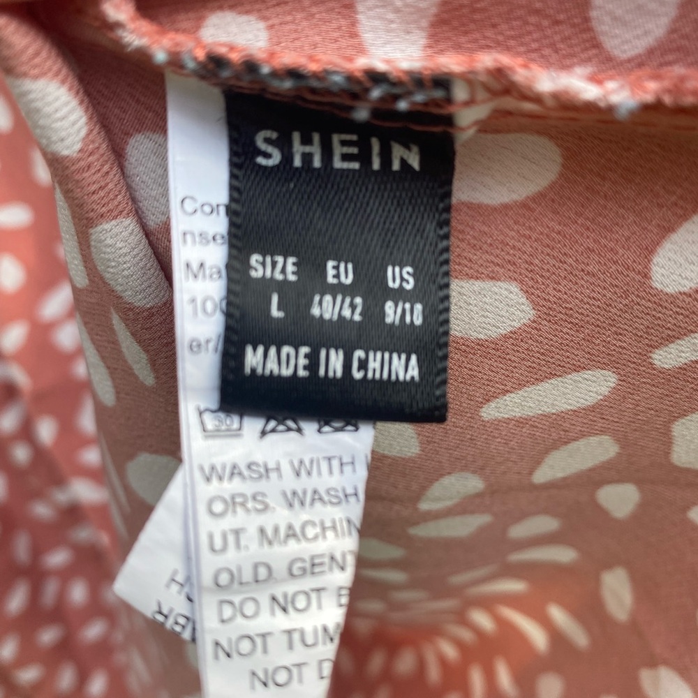 SHEIN Patterned Wrap Dress - Picture 2 of 3